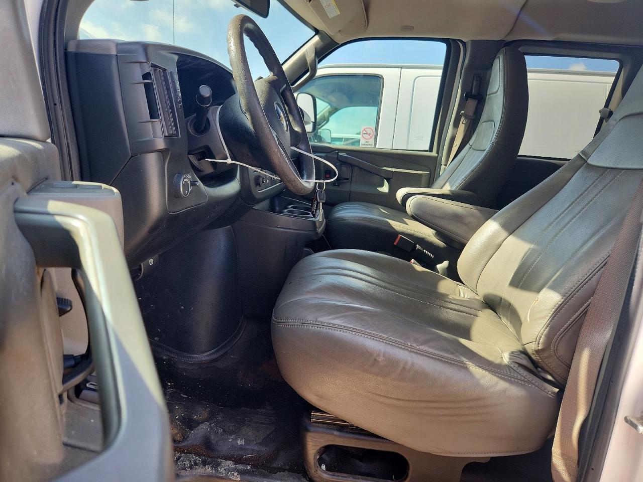 2019 Chevrolet Express G3500 LS