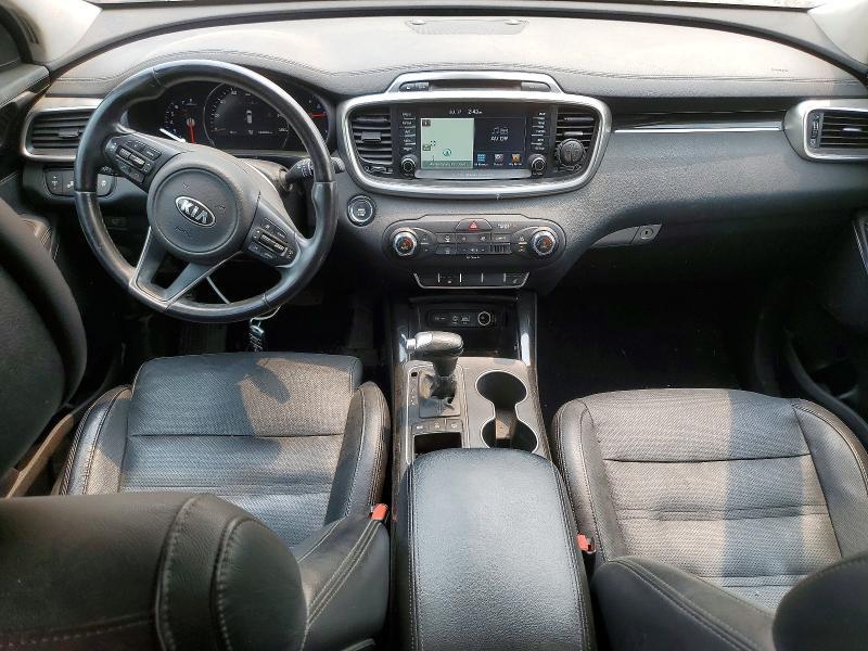 2016 KIA Sorento sx V6
