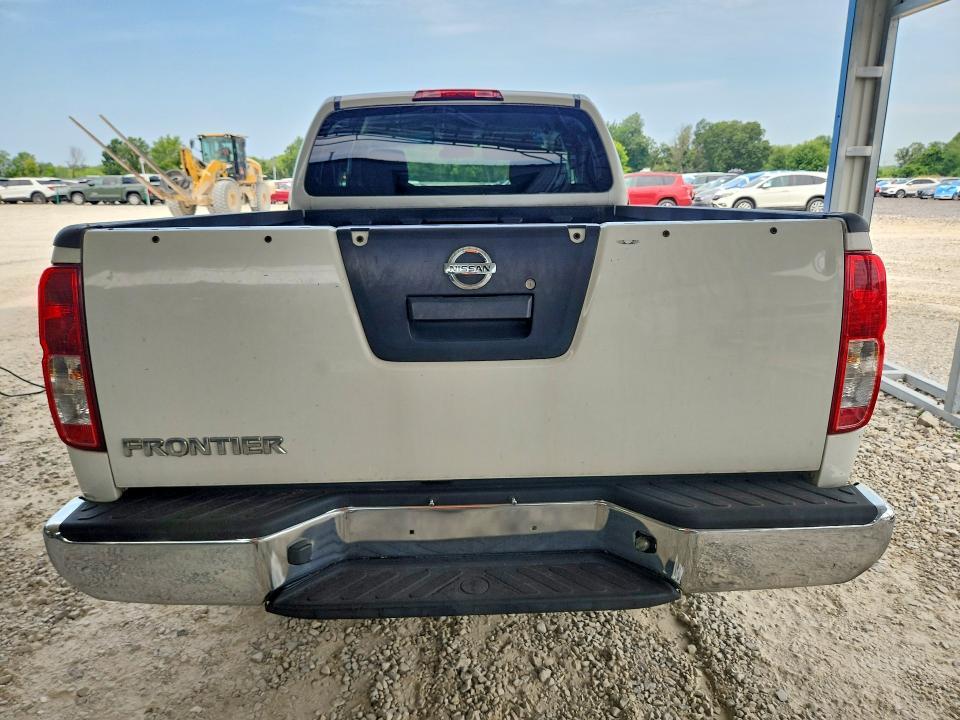 2016 Nissan Frontier S