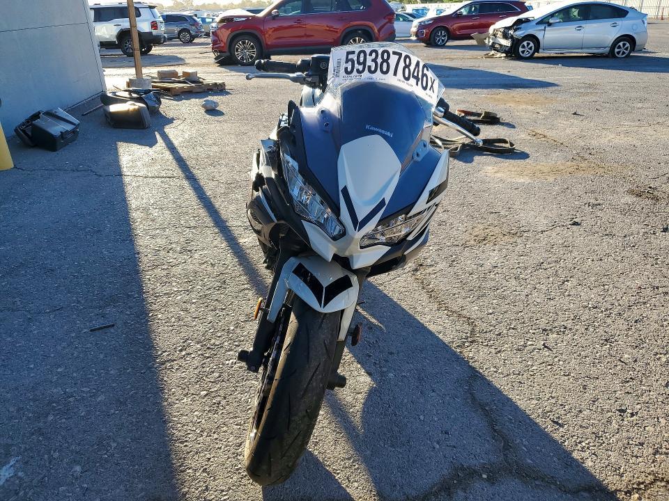 2023 Kawasaki EX650 R