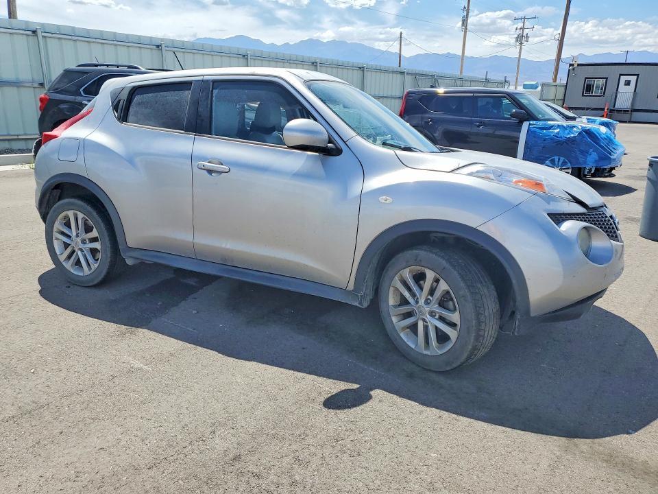 2011 Nissan Juke s
