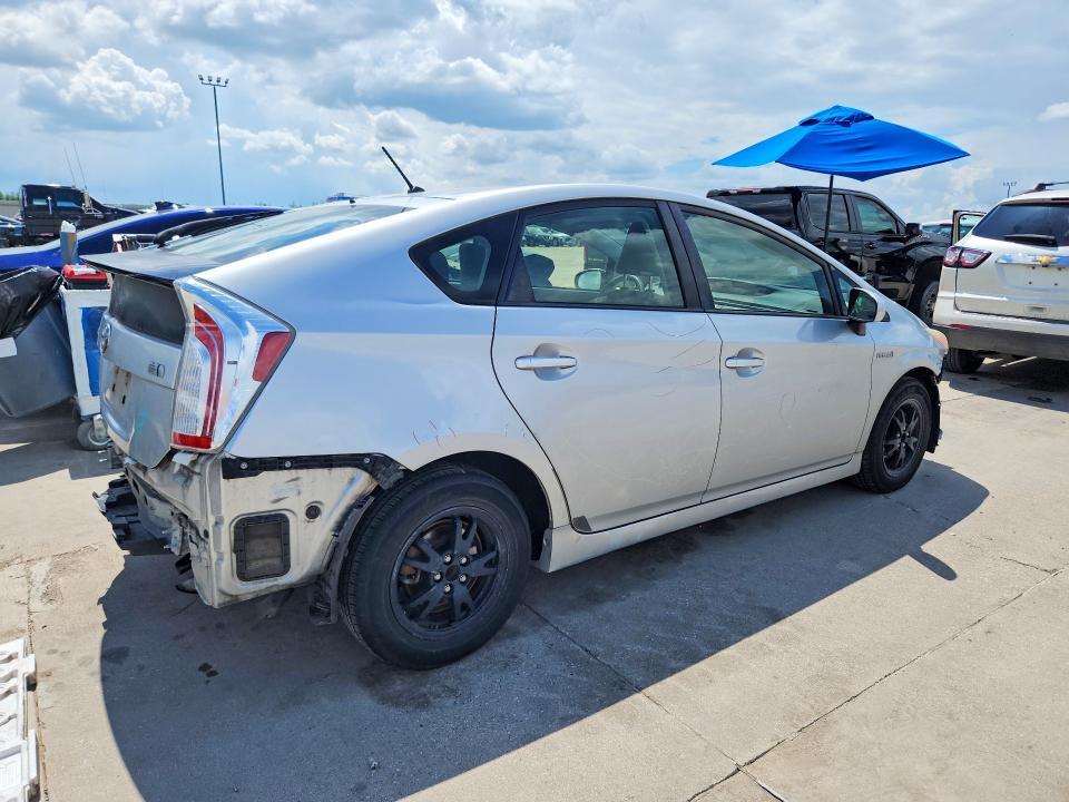 2013 Toyota Prius two