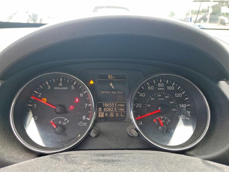 2011 Nissan Rogue s