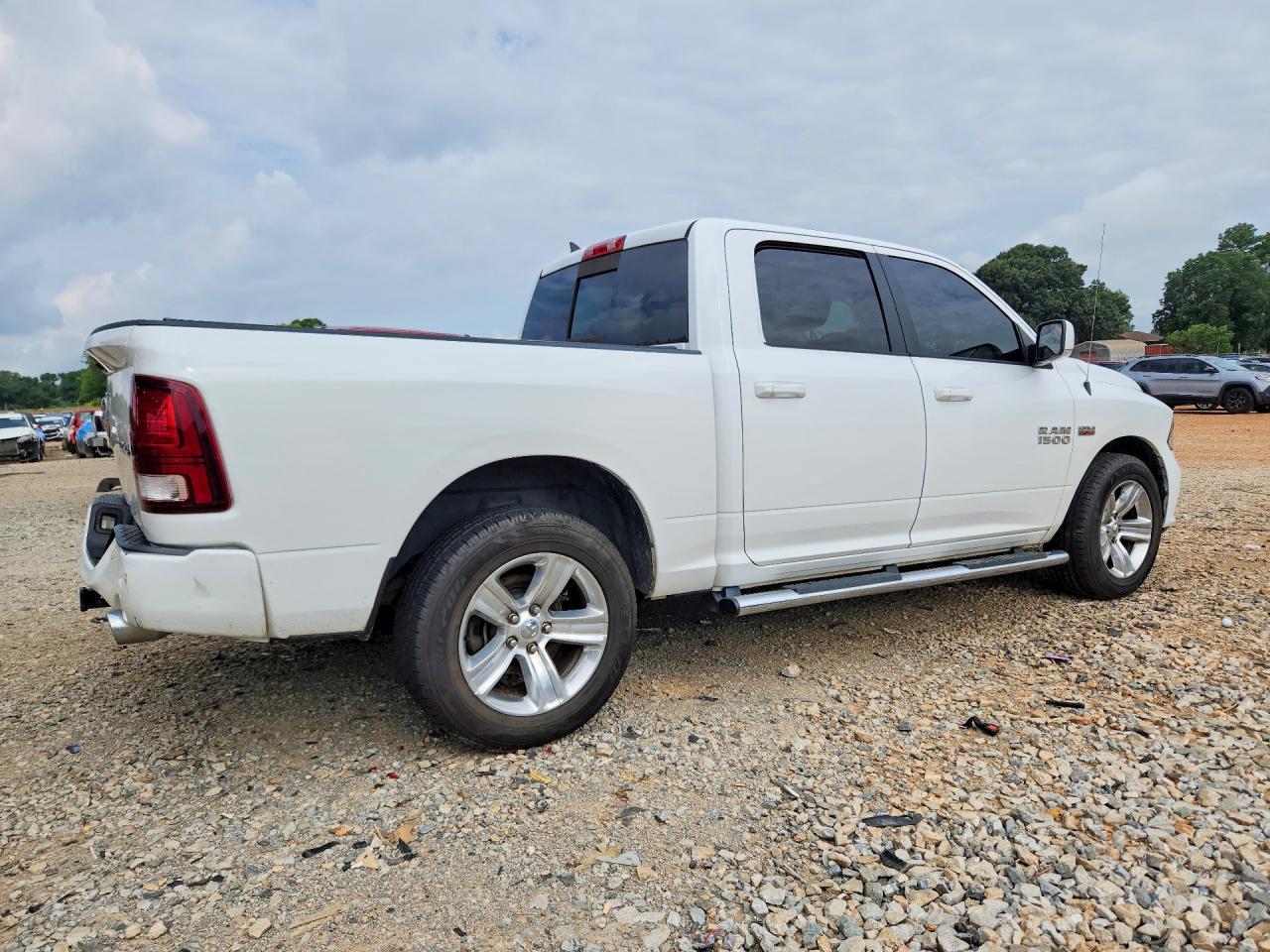 2018 Dodge RAM 1500 Sport