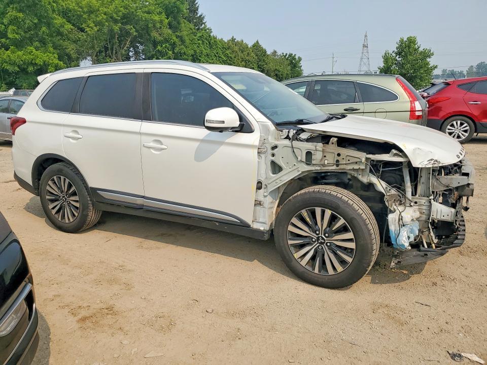 2020 Mitsubishi Outlander gt