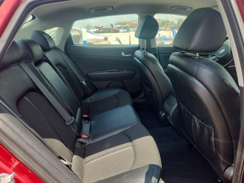 2018 KIA Optima s