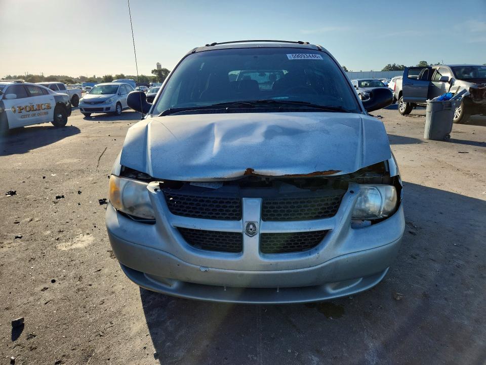 2004 Dodge Grand Caravan se