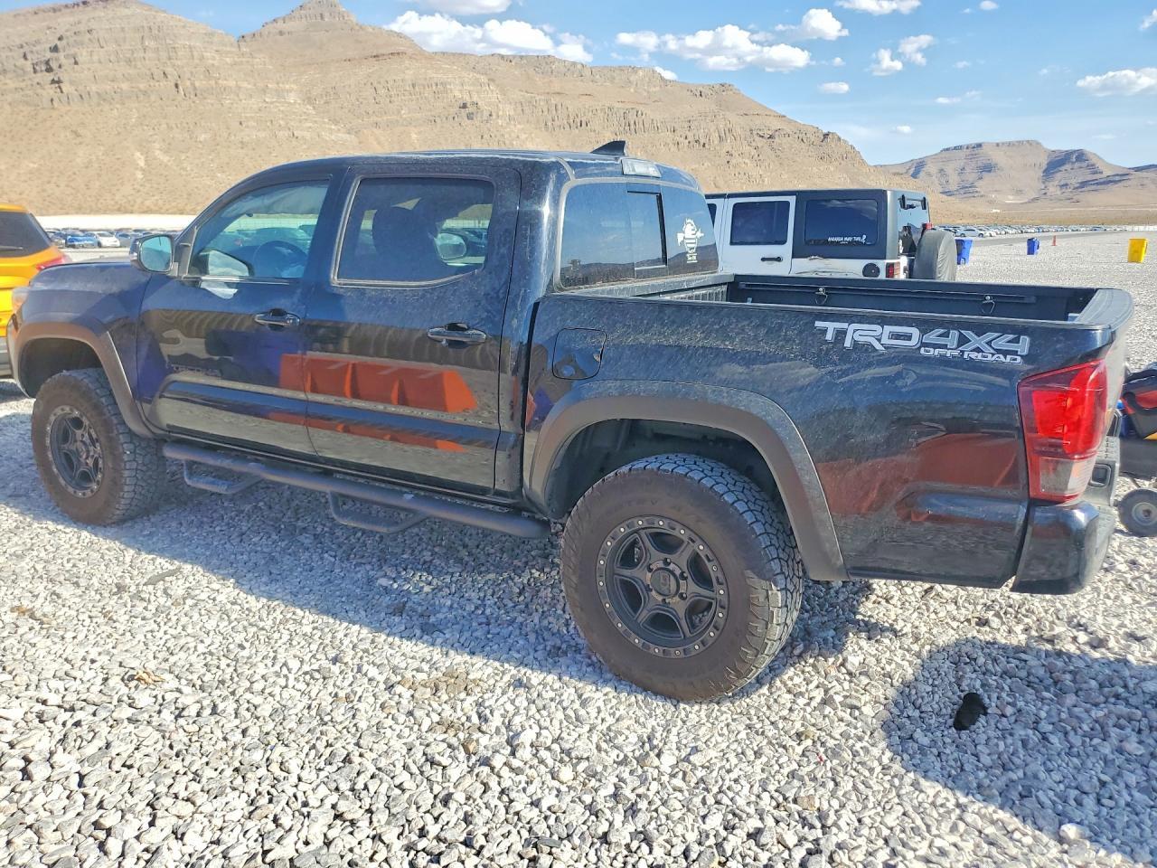2018 Toyota Tacoma TRD OFF-Road