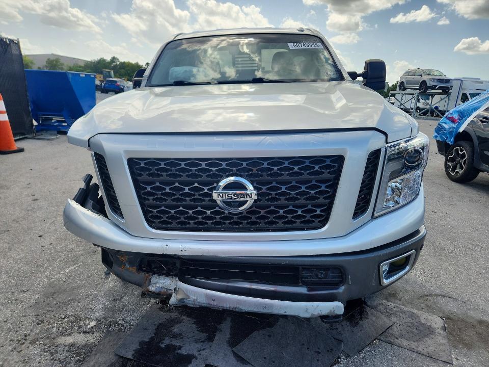 2019 Nissan Titan XD PRO-4X