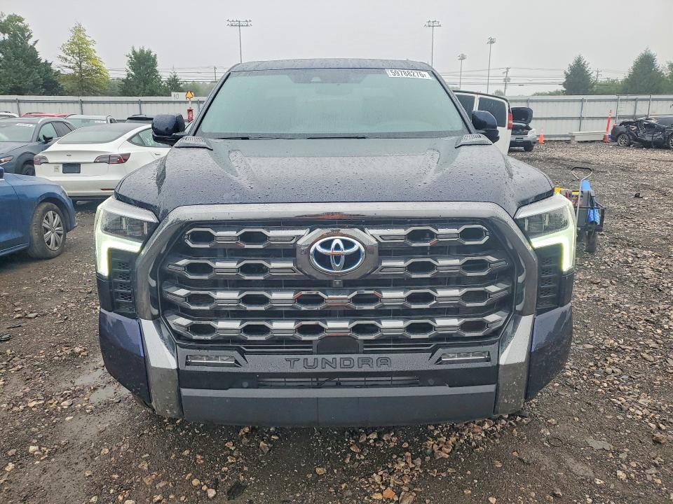 2024 Toyota Tundra Platinum HV