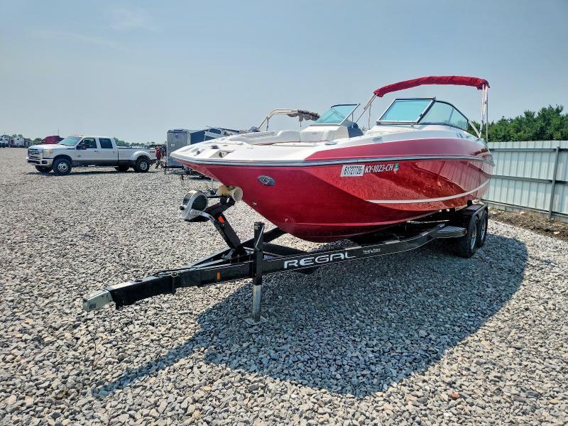 2008 Regal Unknown  Boat Boat