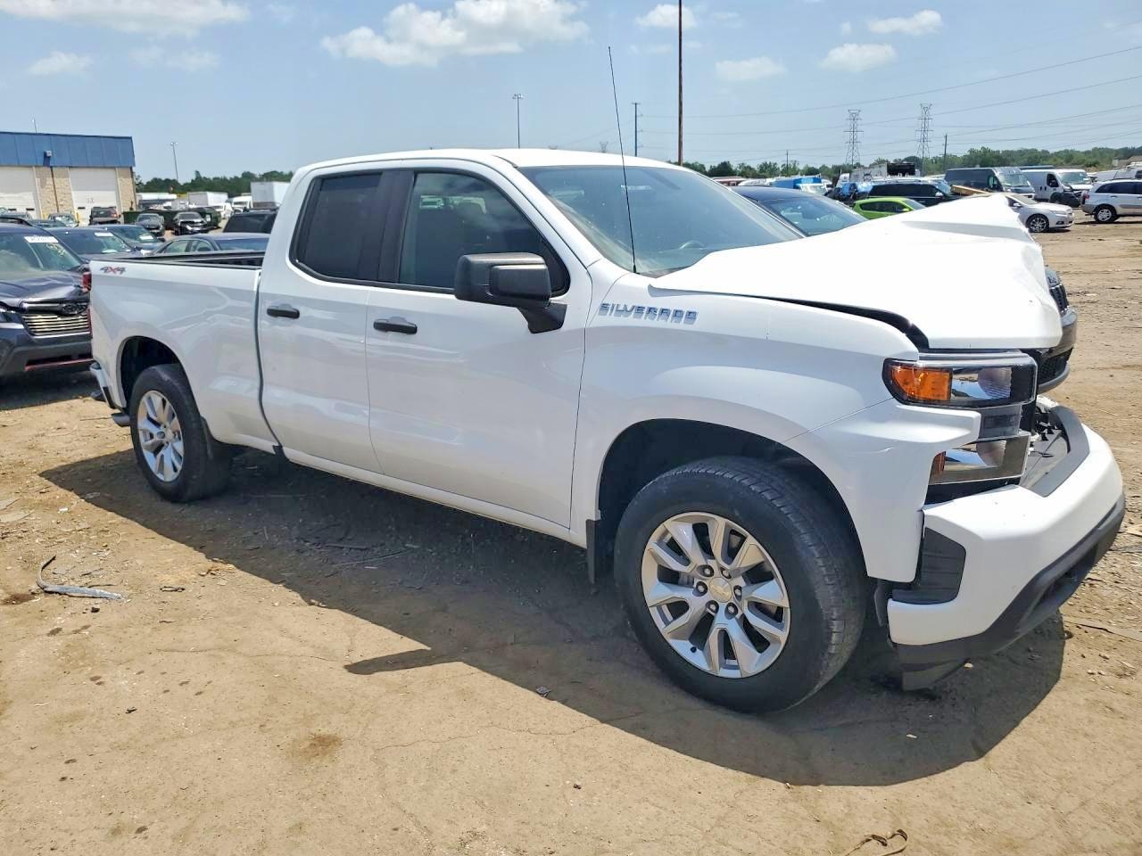 2019 Chevrolet Silverado K1500 Custom