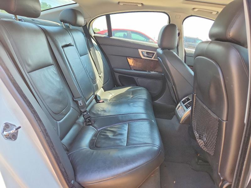 2014 Jaguar XF
