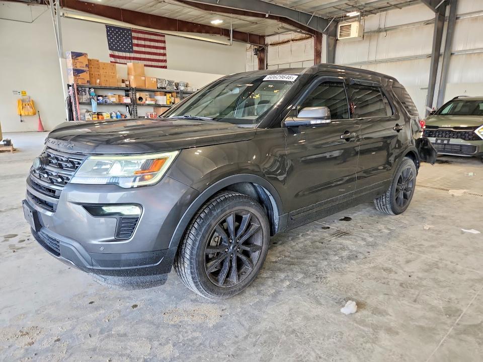 2018 Ford Explorer xlt