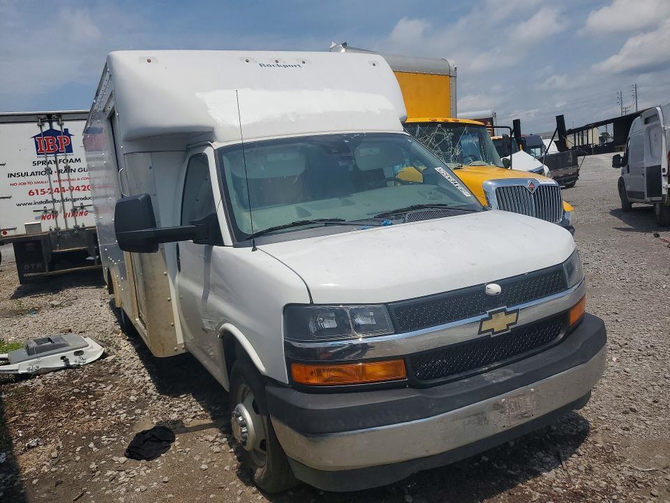 2022 Chevrolet Express G3500 Delivery Truck