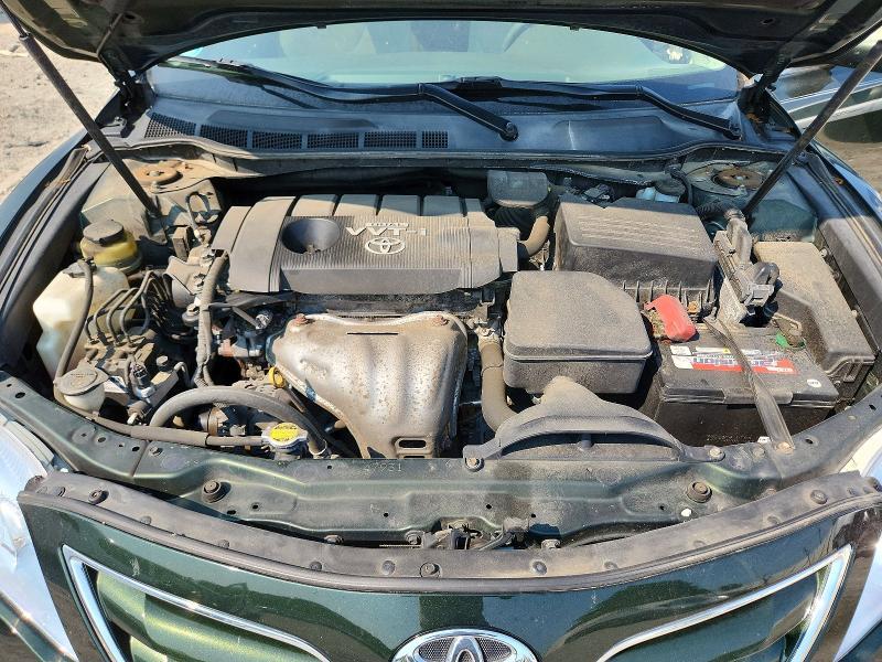 2010 Toyota Camry le