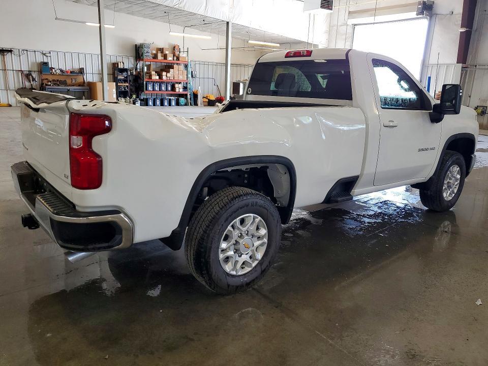 2025 Chevrolet Silverado K3500 lt