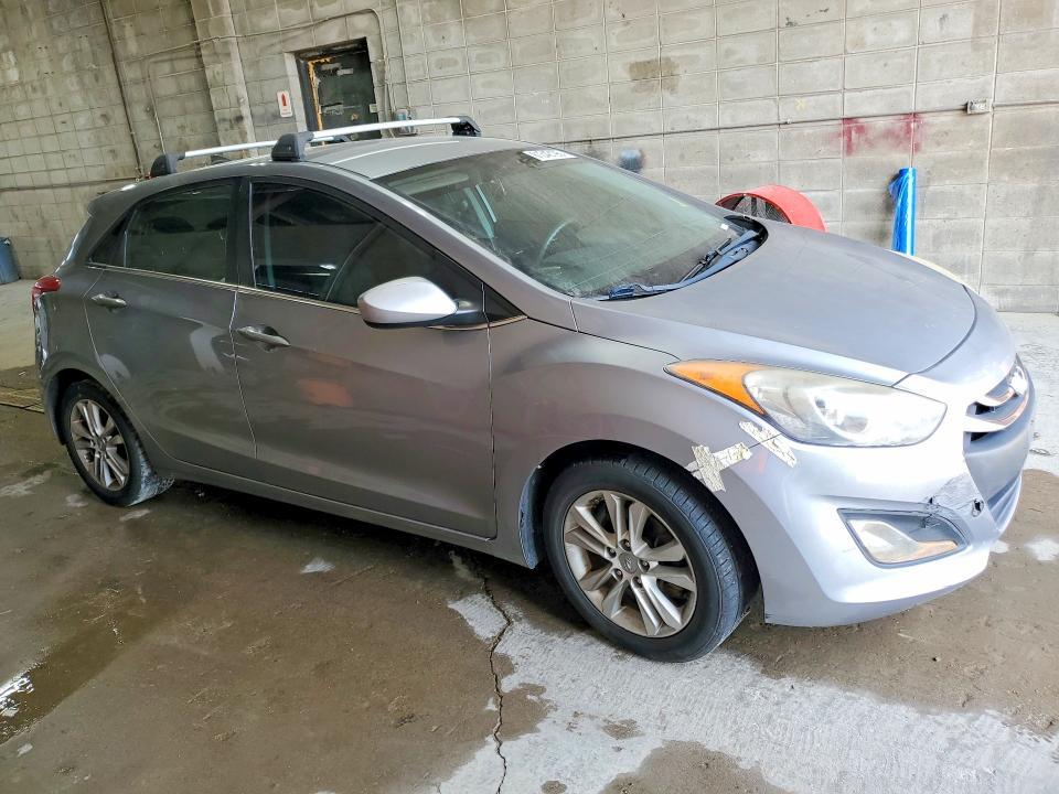 2013 Hyundai Elantra gt Base
