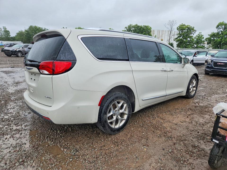 2019 Chrysler Pacifica Limited