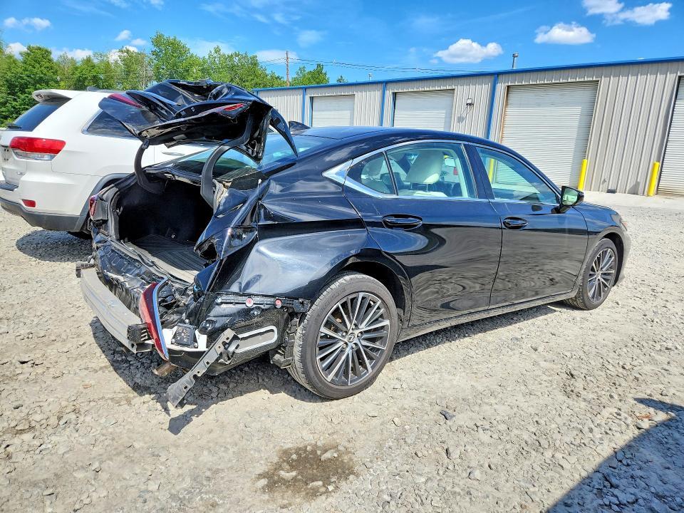 2022 Lexus Es 250 Base