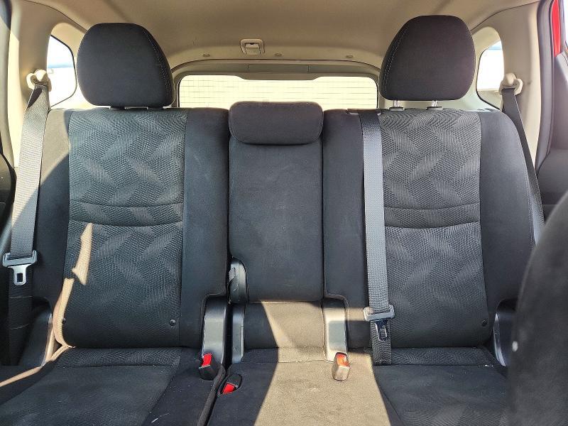2015 Nissan Rogue s