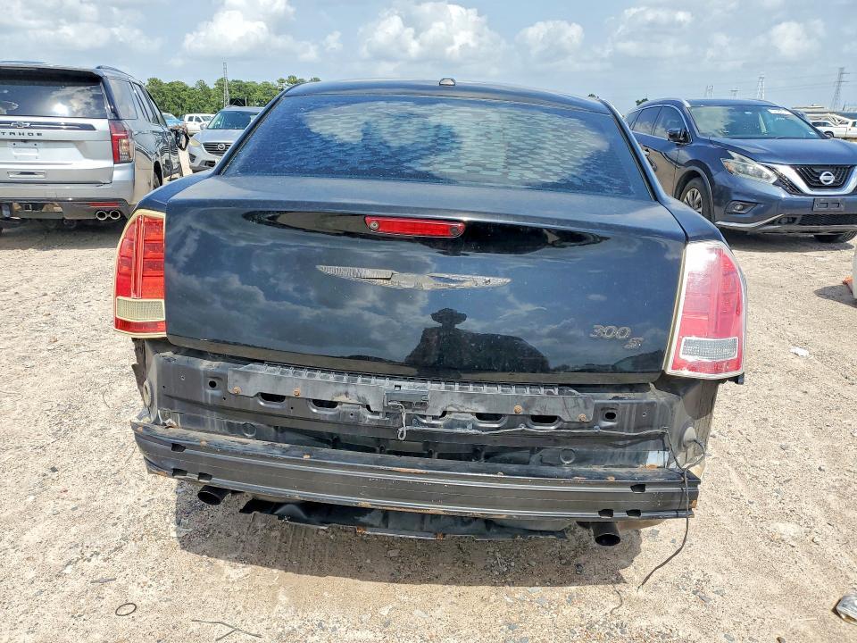 2014 Chrysler 300 s