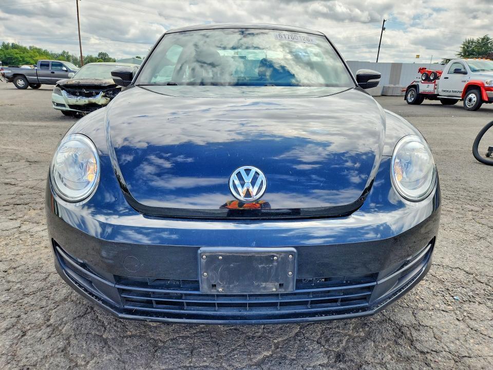 2012 Volkswagen Beetle