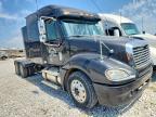 2004 Freightliner Columbia 120 Semi Truck