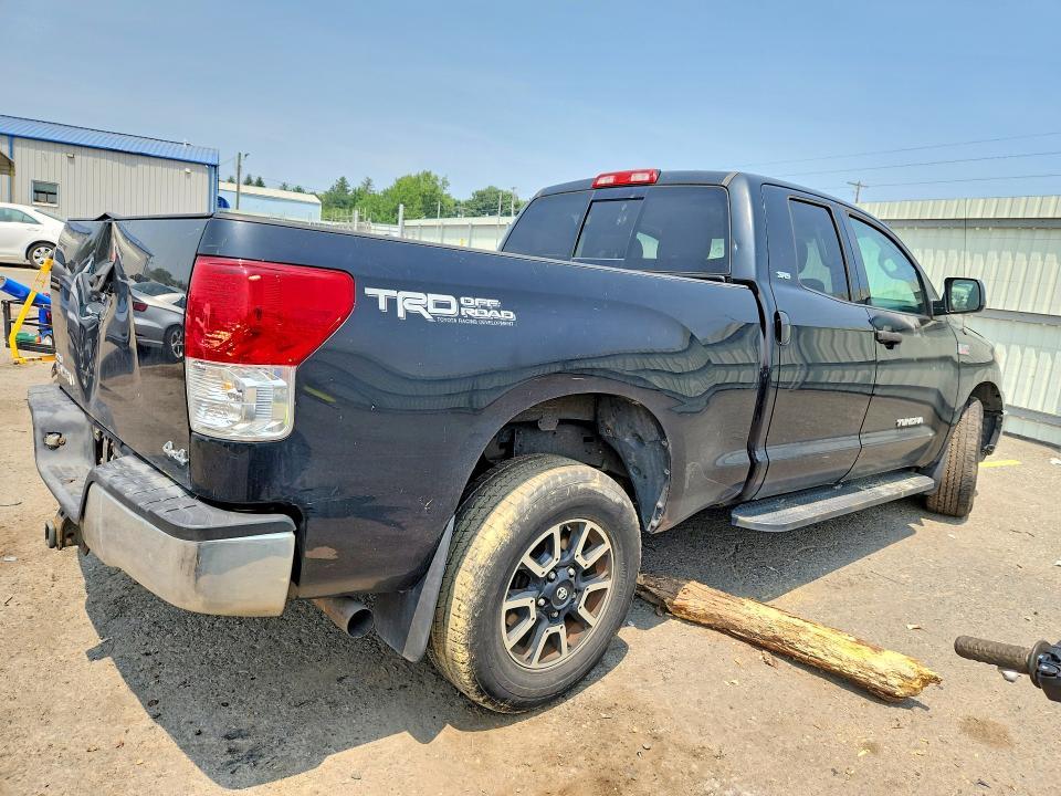 2011 Toyota Tundra Double Cab SR5