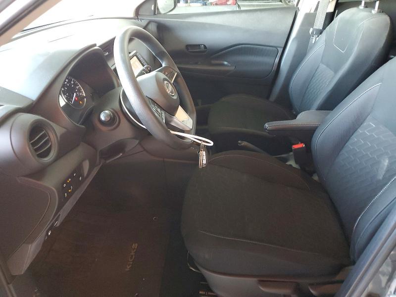 2022 Nissan Kicks s