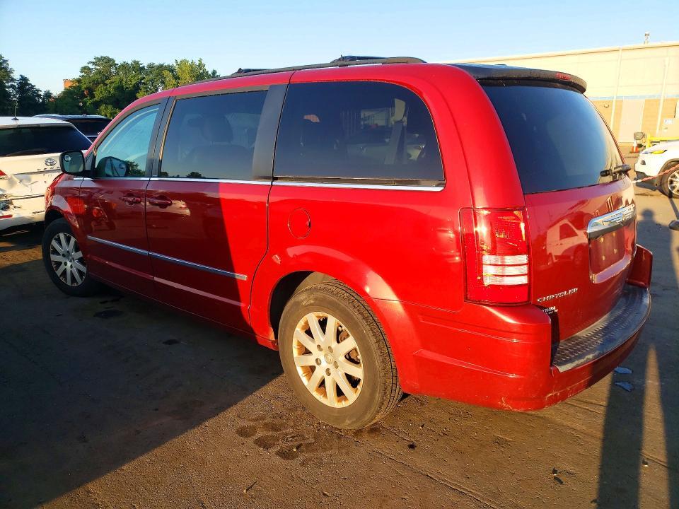 2010 Chrysler Town & Country Touring