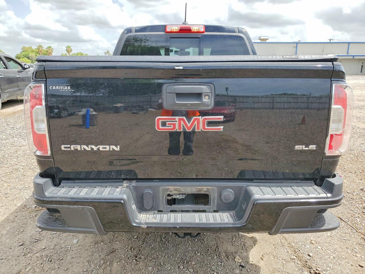 2018 GMC Canyon SLE