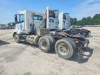 2011 Volvo VNL Semi Truck