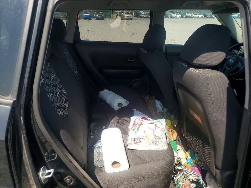 2011 KIA Soul +