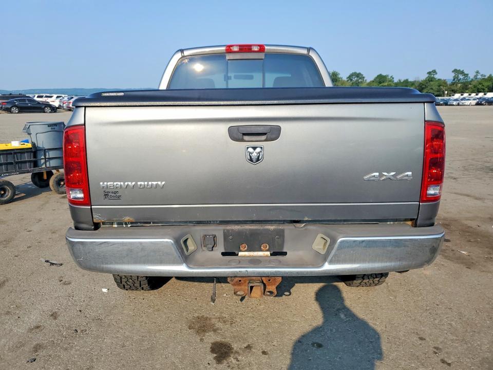 2005 Dodge RAM 2500 ST