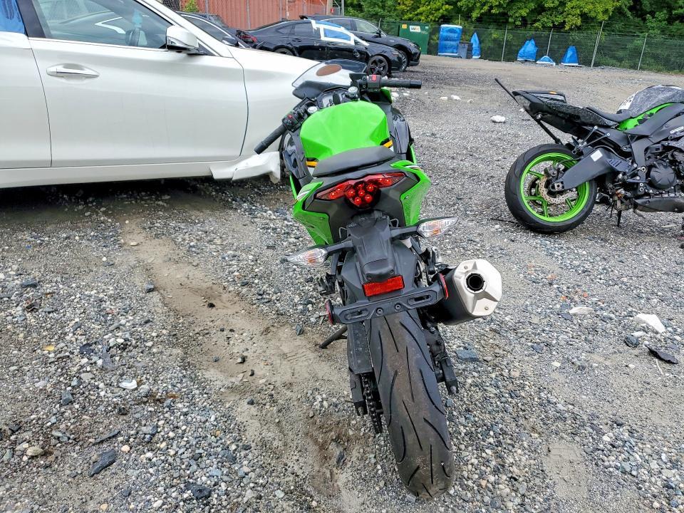 2025 Kawasaki EX500 H