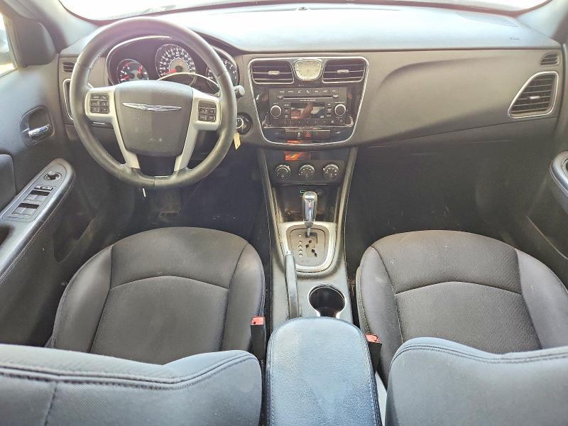 2013 Chrysler 200 Touring