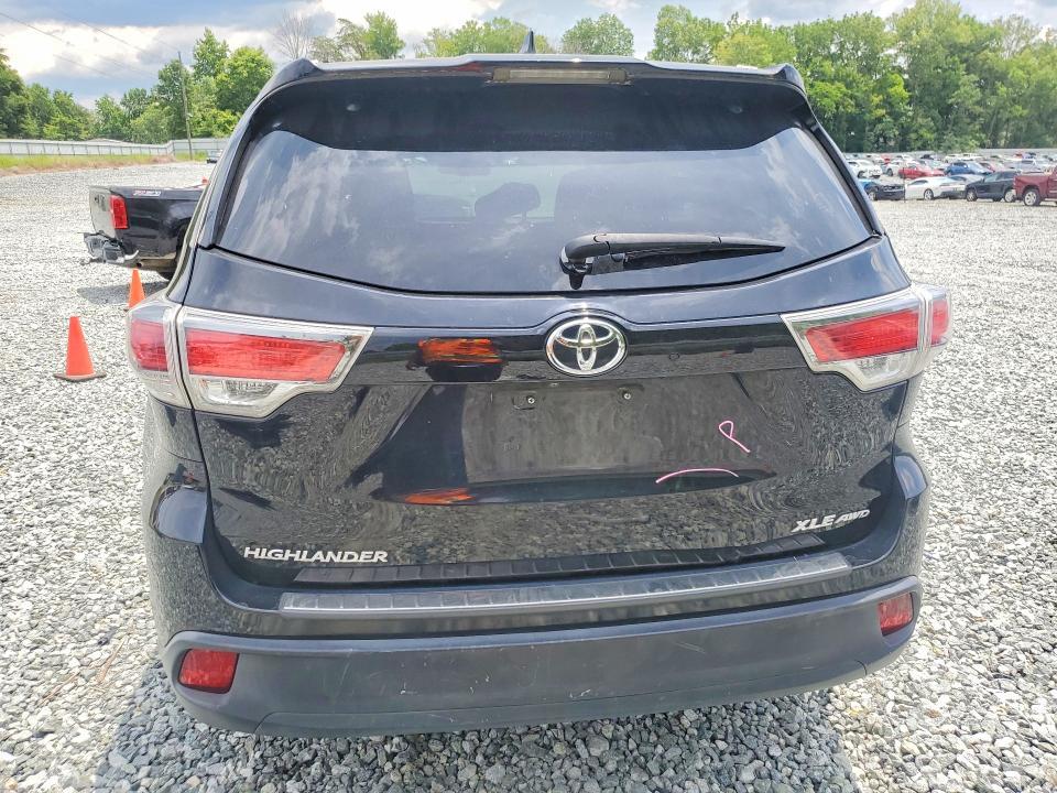 2016 Toyota Highlander xle