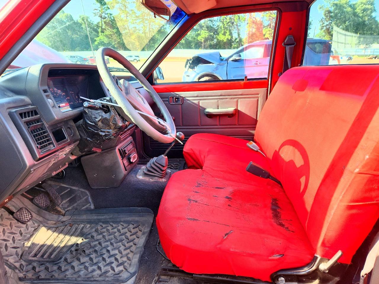 1990 Mazda B2200 Short BED