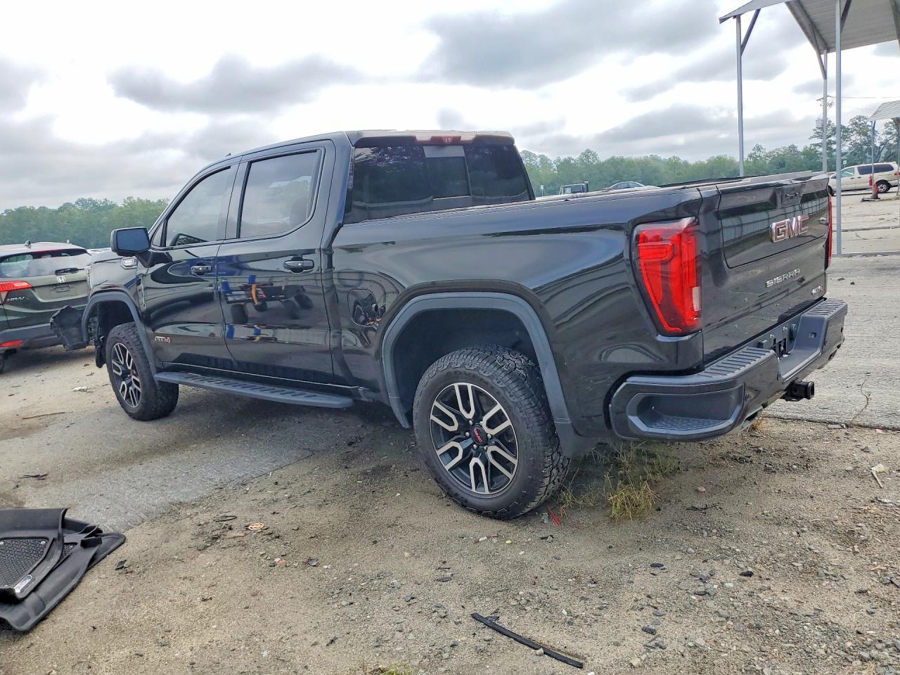 2021 GMC Sierra K1500 AT4