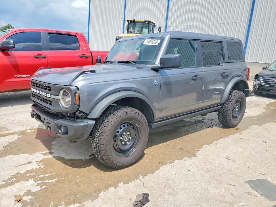 2022 Ford Bronco Base