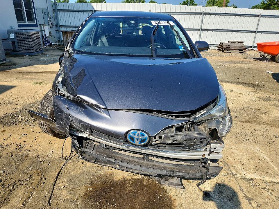 2018 Toyota Prius Four