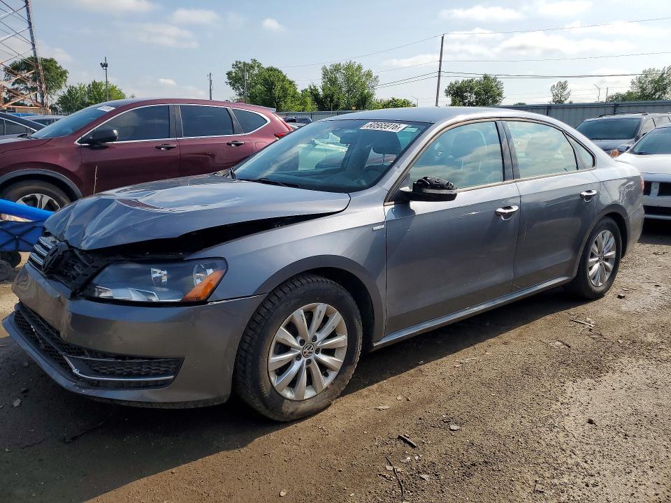 2014 Volkswagen Passat s