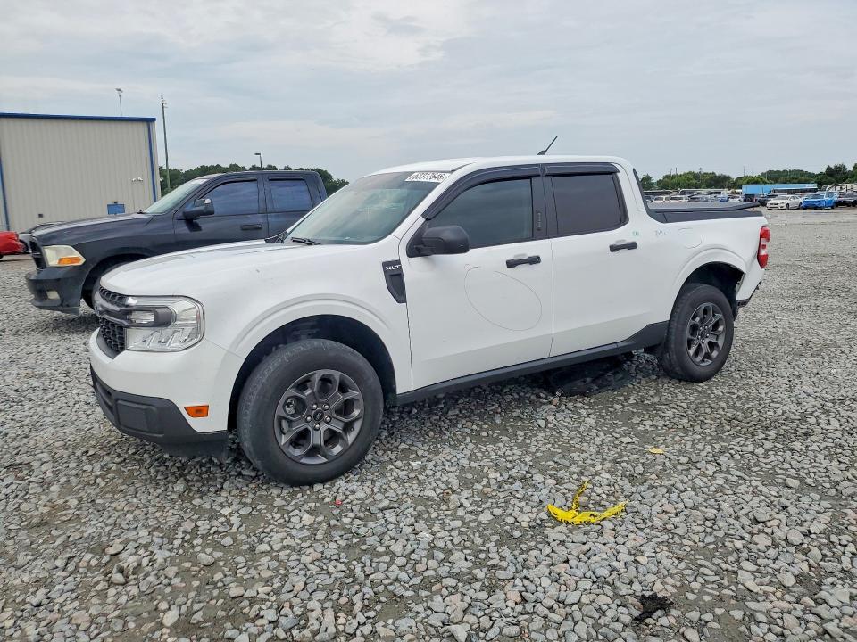 2023 Ford Maverick XL
