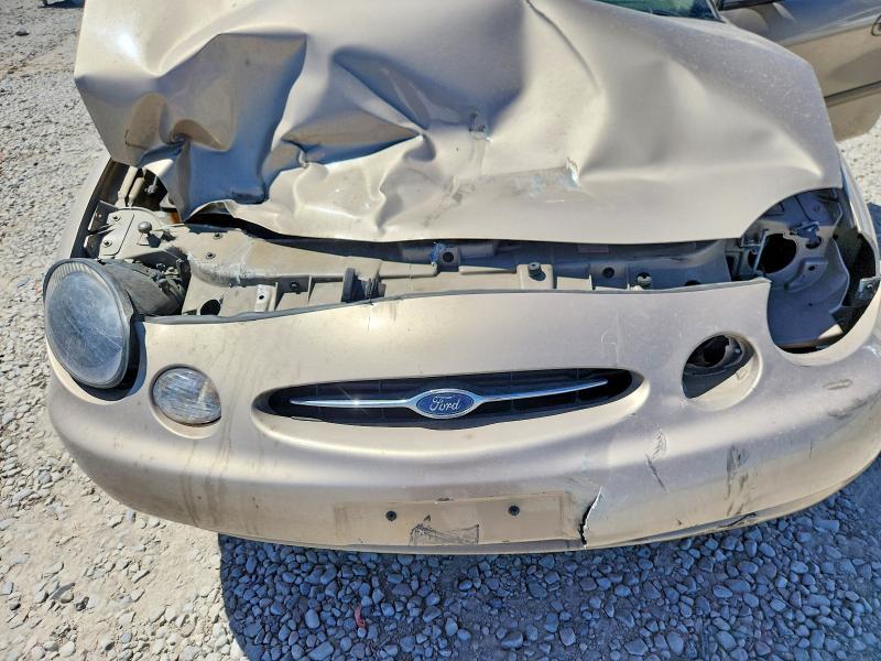 1999 Ford Taurus se
