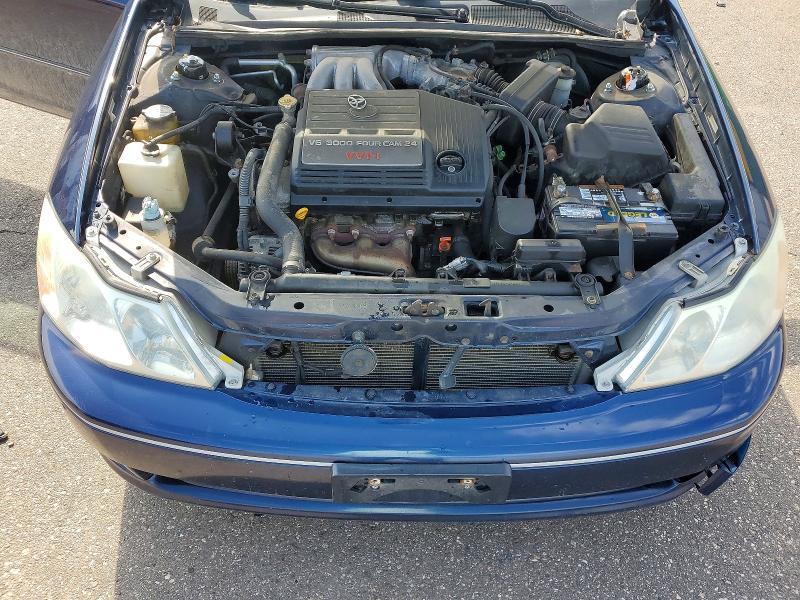 2003 Toyota Avalon xl