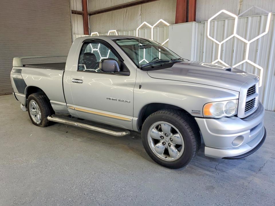 2005 Dodge RAM 1500 ST