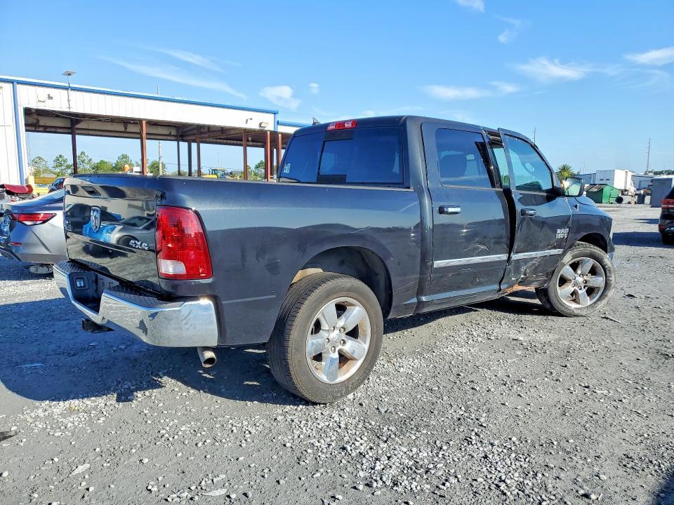 2015 Dodge Ram 1500 slt