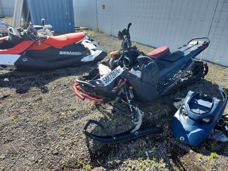 2025 Skidoo Snowmobile