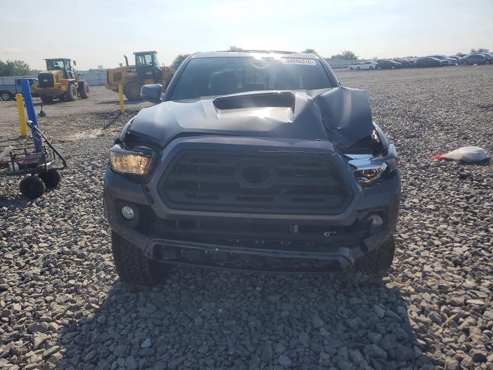2016 Toyota Tacoma TRD Sport